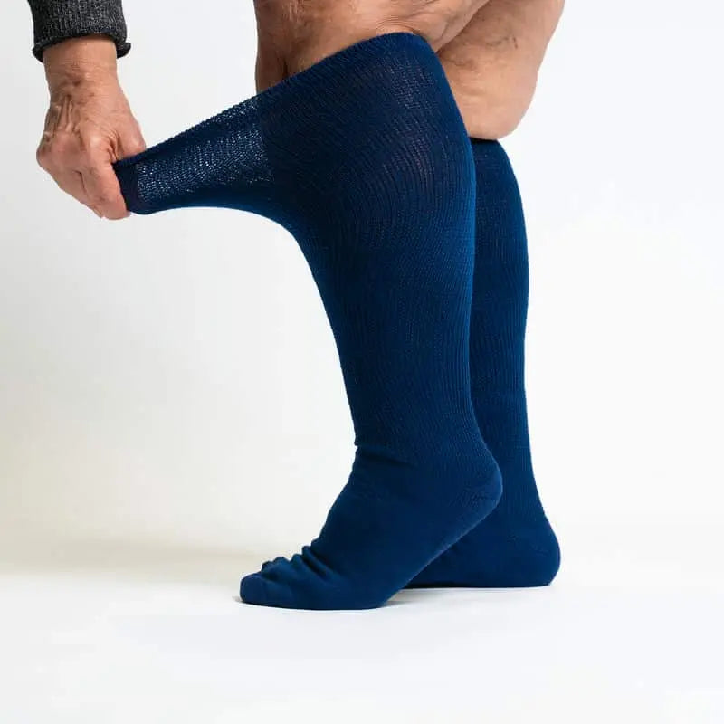 Mustard Floral EasyStretch socks - seamless toe detail