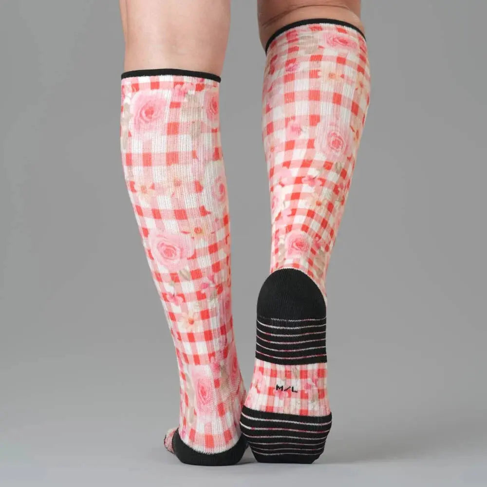 Compression Socks 1 - breathable knit detail