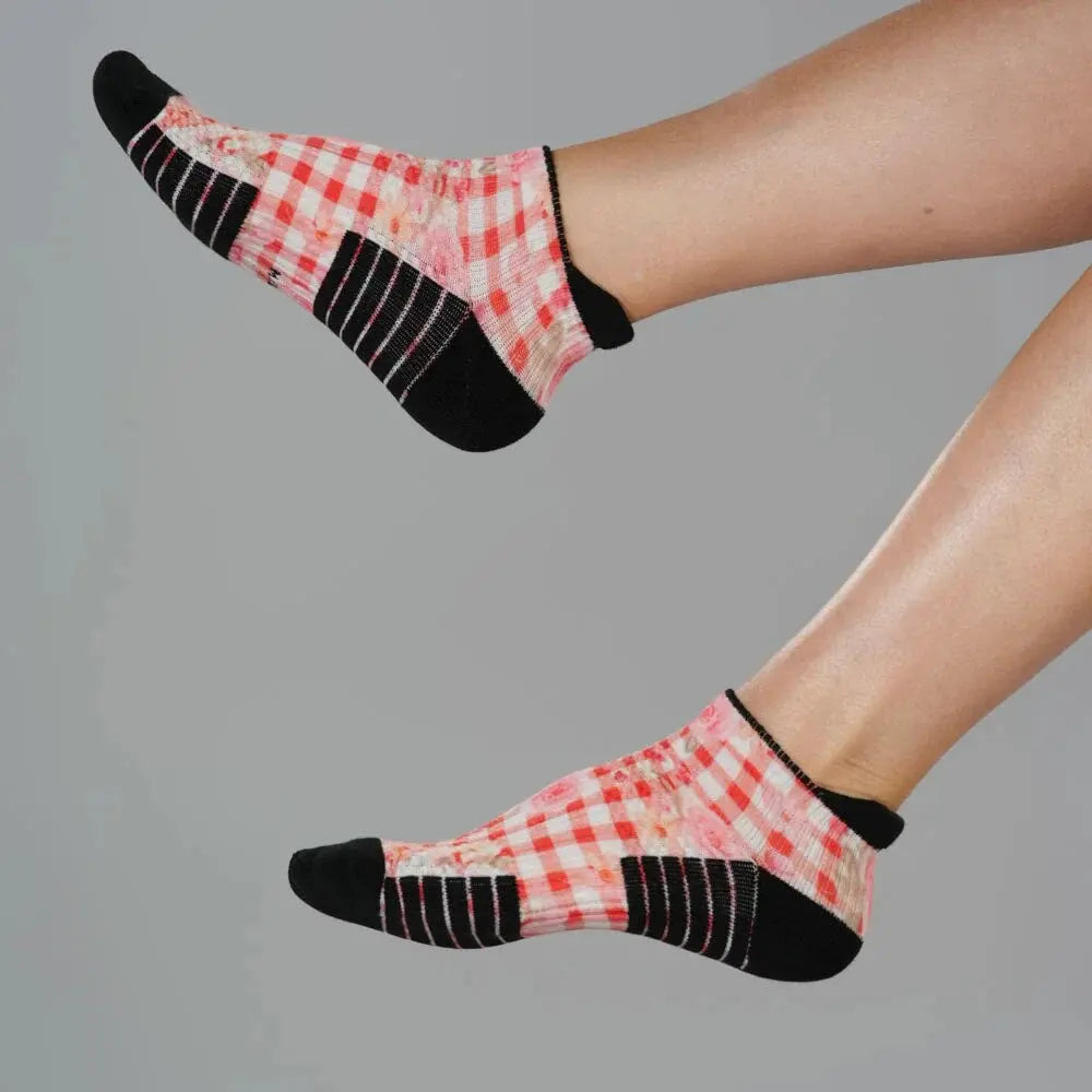 Ankle Compression Socks 2 - breathable knit detail