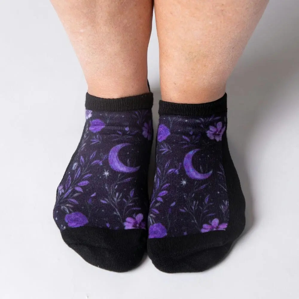 Spring Showers ankle socks - breathable moisture-wicking knit
