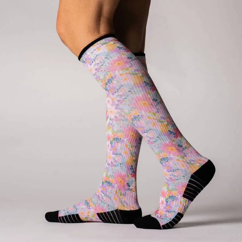 Bouquet compression stockings - seamless toe detail