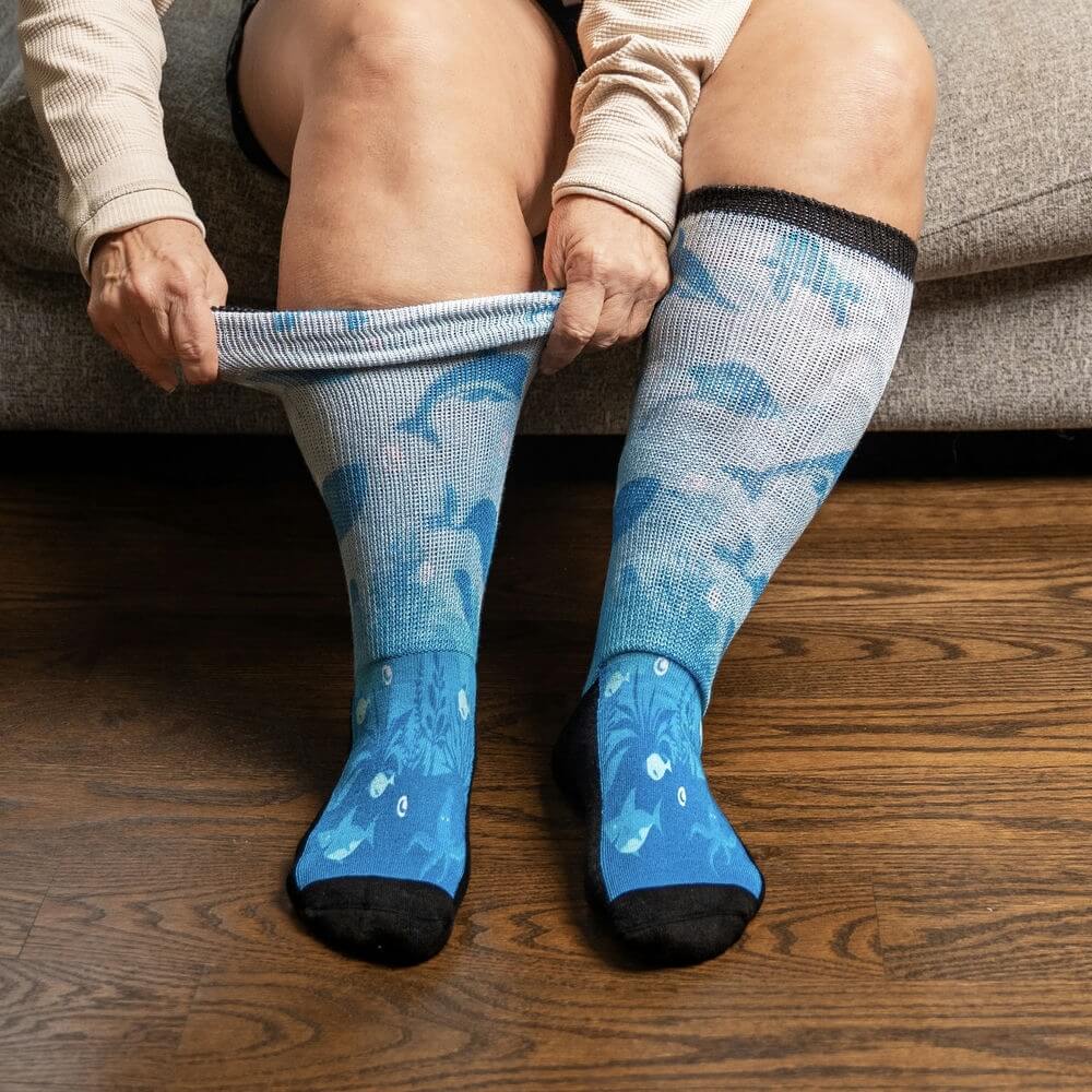 Deep Sea EasyStretch™ Non-Binding Knee High Socks | Voysox