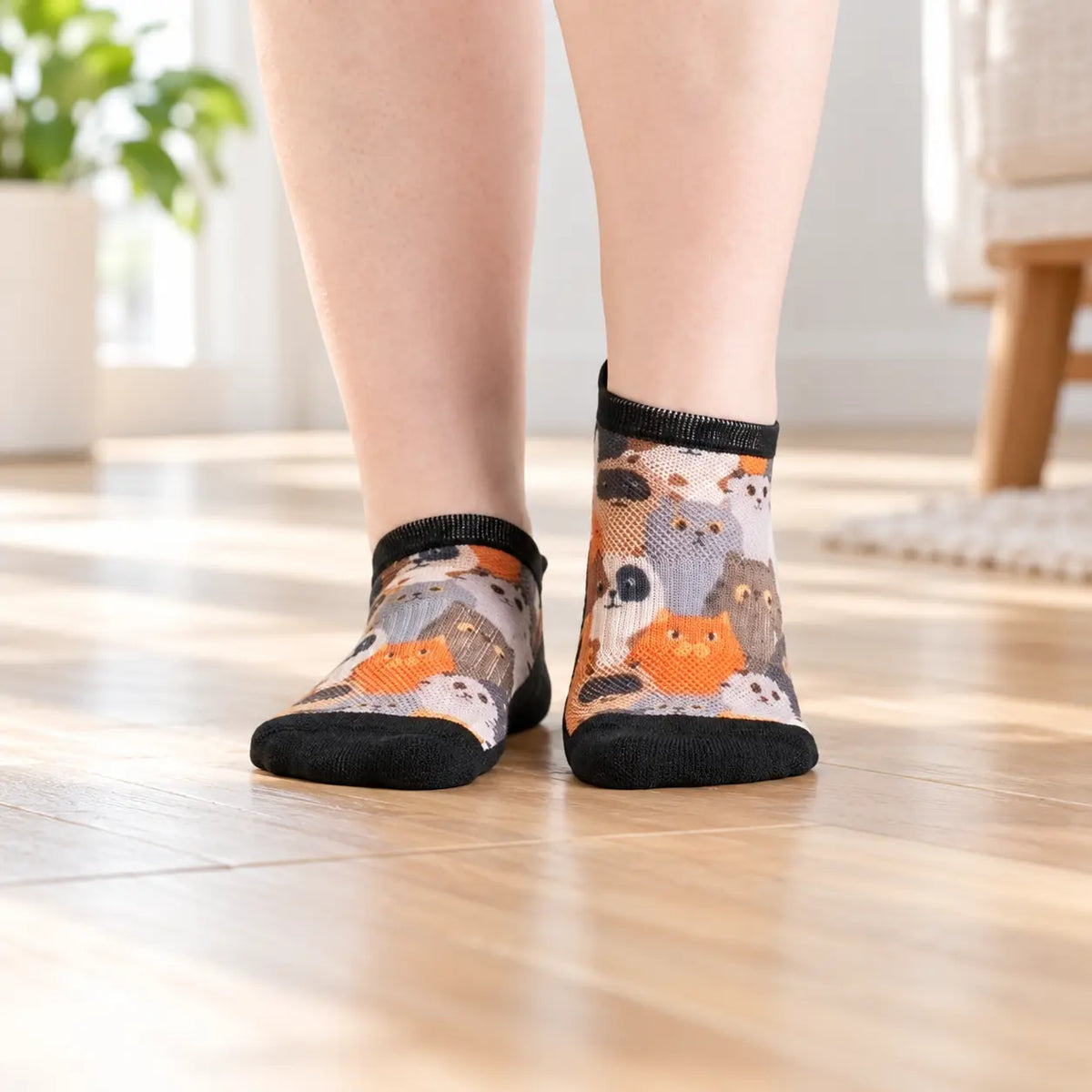 Water Lily Mesh Ankle Socks – Floral, Cushioned, Women