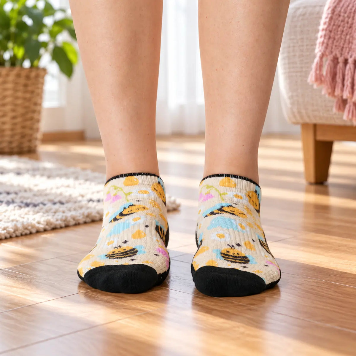 Low Cut Compression Socks - 14 mmHg Bamboo Support